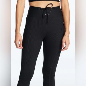 Year of ours small black lace up ribbed football leggings